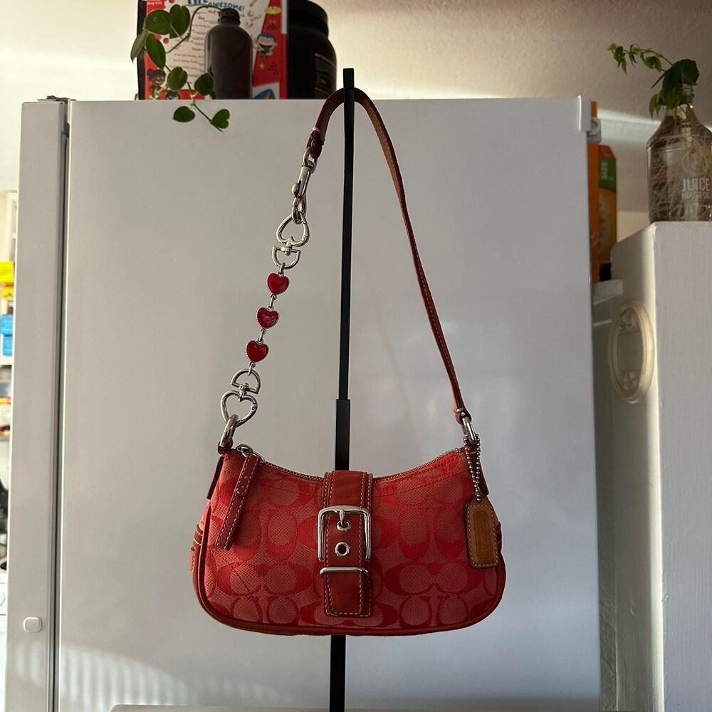Coach Vintage Cherry Red Signature Hampton Buckle Demi Hand Purse/Shoulder Bag
